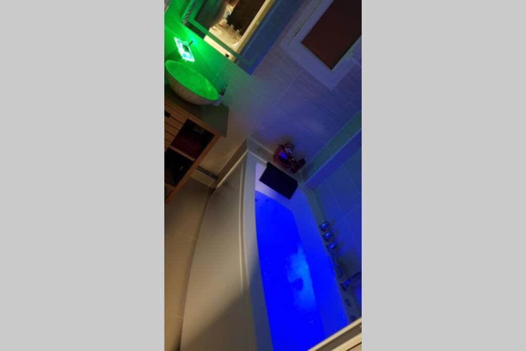 Appartement Front Vieux Port Tout Option Jacuzzi Μασσαλία Εξωτερικό φωτογραφία
